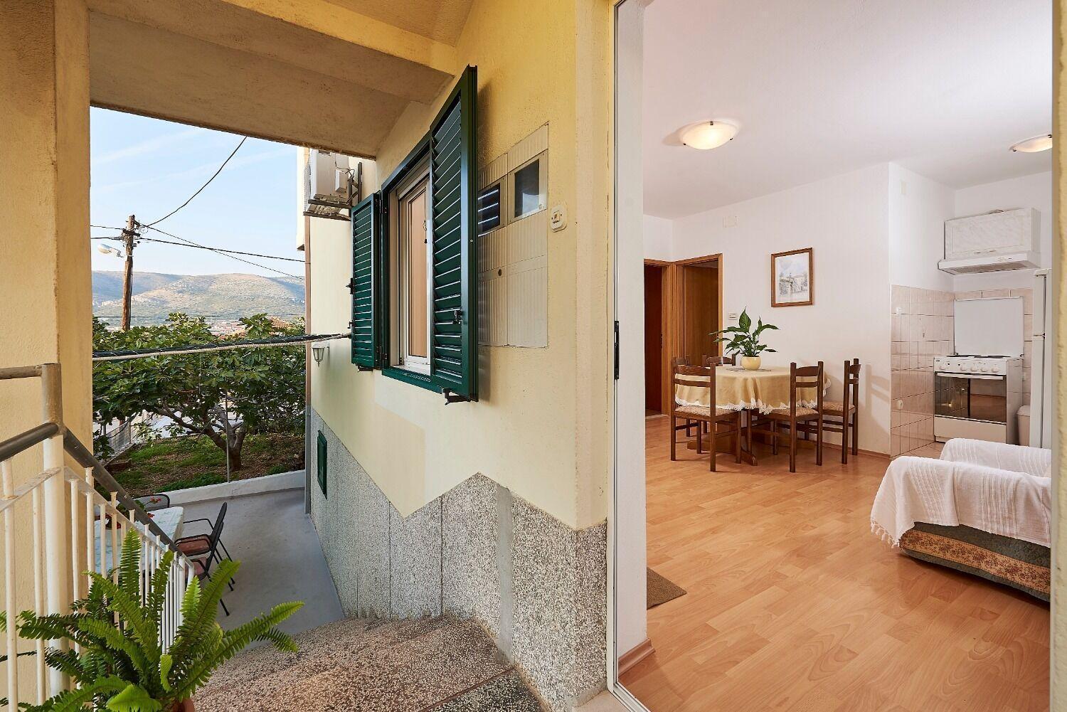 טרוגיר Apartment Ivanka מראה חיצוני תמונה
