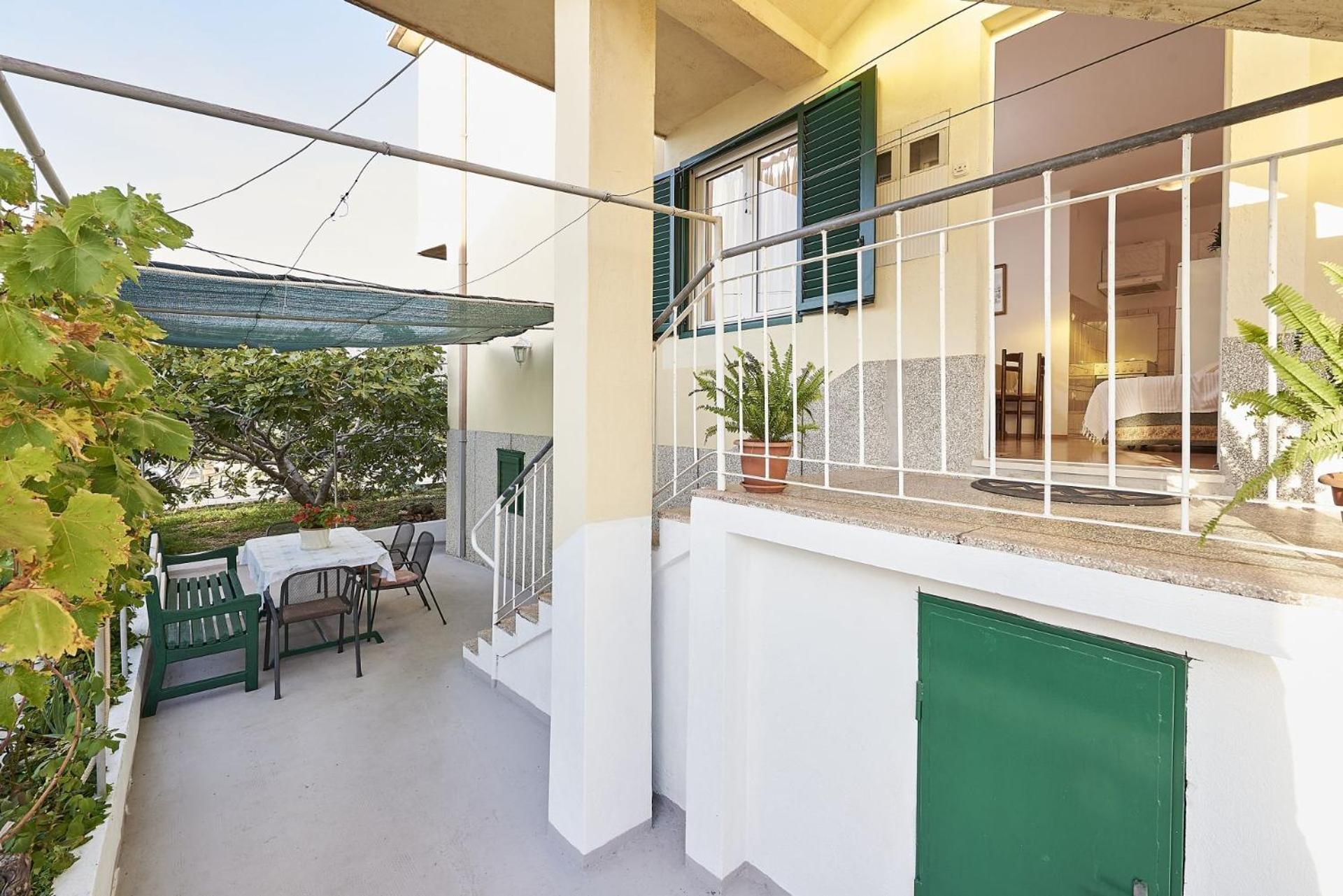 טרוגיר Apartment Ivanka מראה חיצוני תמונה